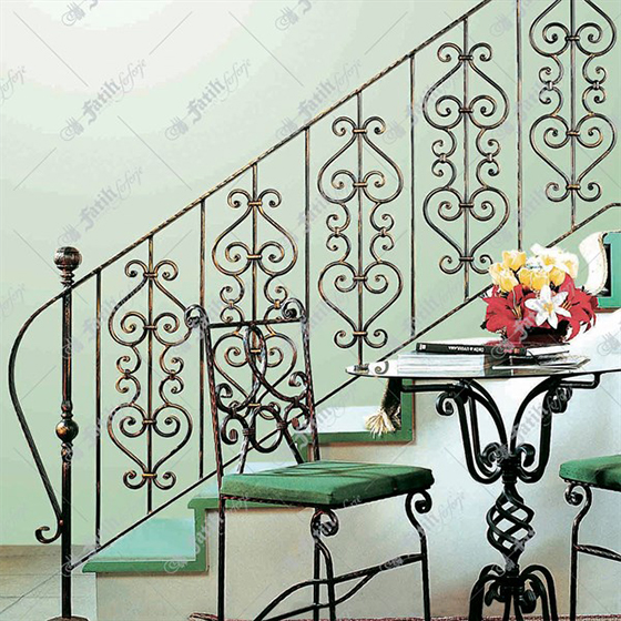 Gelenderi od kovanog gvožđa